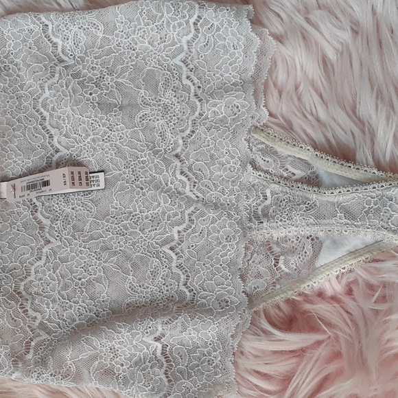 SALE!! Brand New VICTORIA'S SECRET HIGH WAISTED THONG- XS - Picture 3 of 4